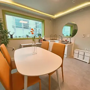 Four Seasons House ** Séoul