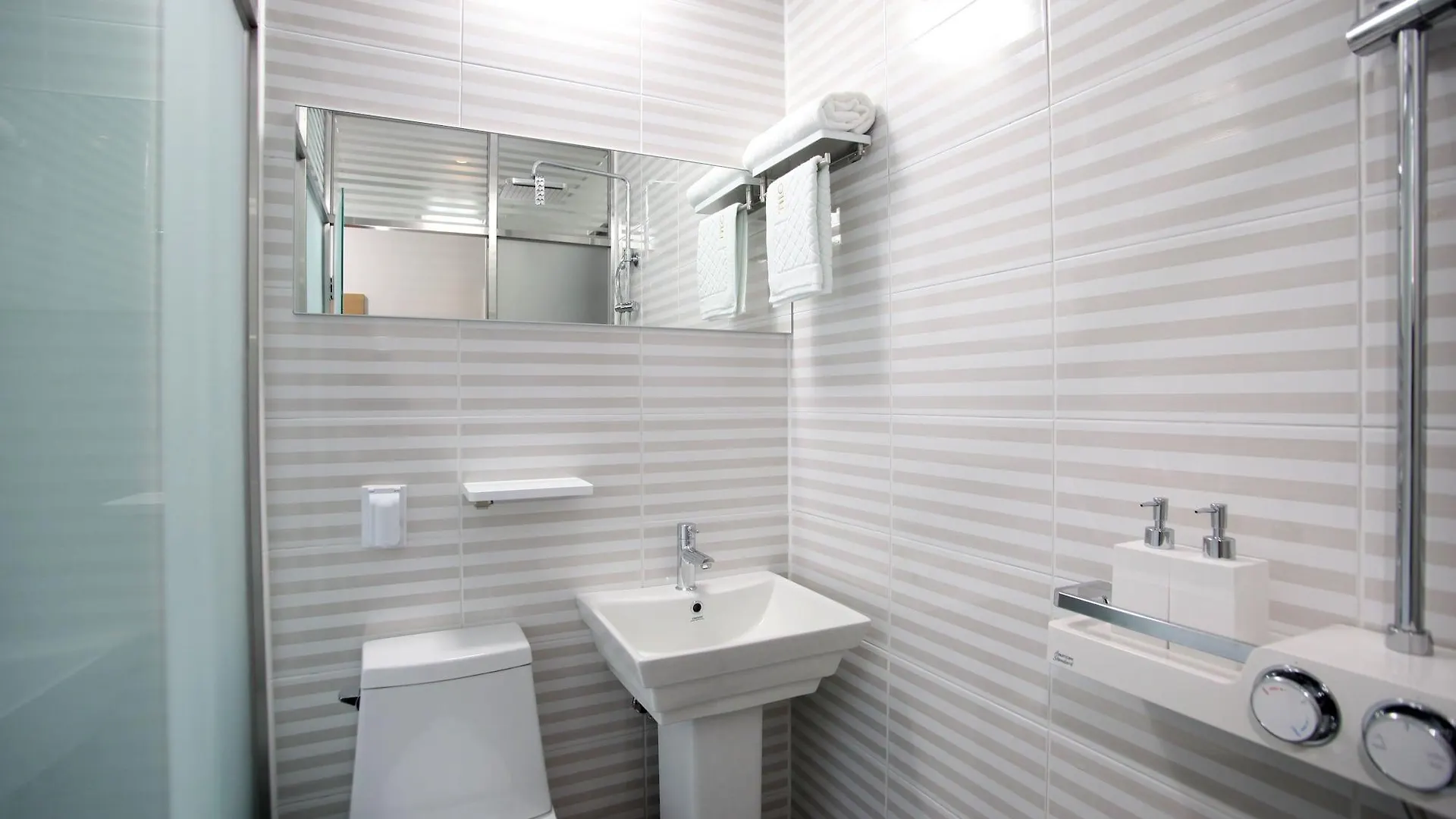 ***  K-Pop Hotel Seoul Station Corea del Sud